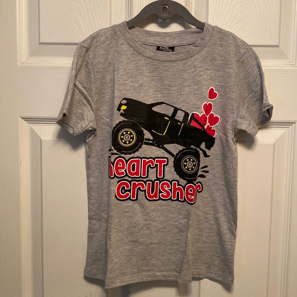 NWOT Revolution Gray Graphic Tee…size S (6/7)